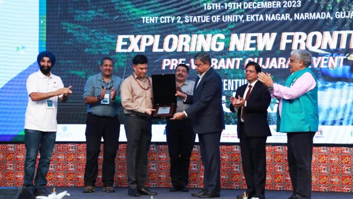 उत्तराखंड को मिला सर्वश्रेष्ठ साहसिक पर्यटन राज्य का पुरस्कार उत्तराखंड को मिला सर्वश्रेष्ठ साहसिक पर्यटन राज्य का पुरस्कार