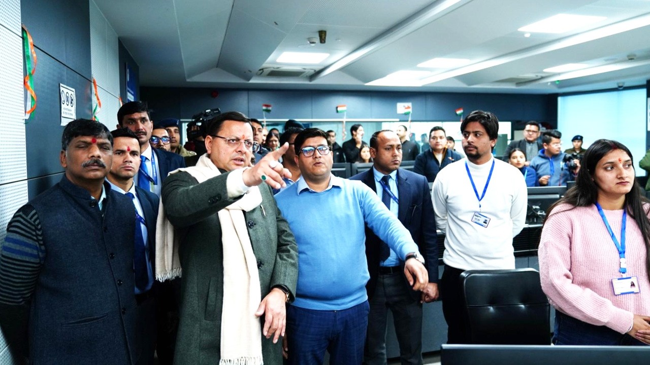 मुख्यमंत्री ने किया आईटीडीए का औचक निरीक्षण मुख्यमंत्री ने किया आईटीडीए का औचक निरीक्षण