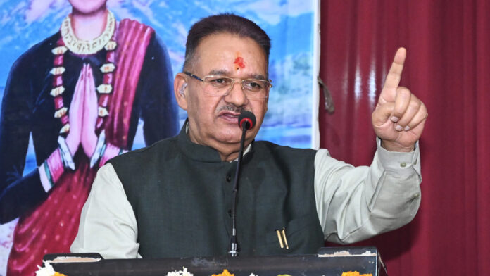 हर वर्ग के लिए कल्याणकारी योजनाएं शुरू की गई है : गणेश जोशी हर वर्ग के लिए कल्याणकारी योजनाएं शुरू की गई है : गणेश जोशी