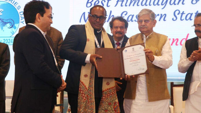मत्स्य पालन में उत्तराखंड को मिला सर्वश्रेष्ठ राज्य का पुरस्कार मत्स्य पालन में उत्तराखंड को मिला सर्वश्रेष्ठ राज्य का पुरस्कार