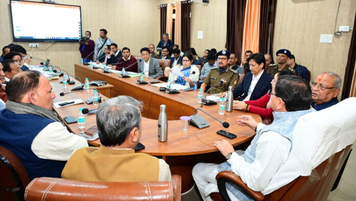 आम नागरिकों को न हो कोई असुविधा : मुख्यमंत्री धामी आम नागरिकों को न हो कोई असुविधा : मुख्यमंत्री धामी