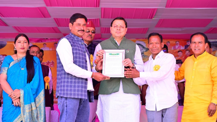 मुख्यमंत्री धामी ने स्वतंत्रता सेनानियों के बलिदान को किया याद मुख्यमंत्री धामी ने स्वतंत्रता सेनानियों के बलिदान को किया याद