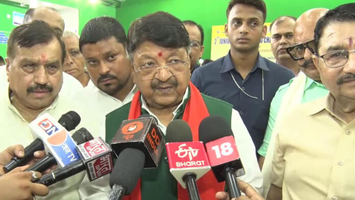 उत्तराखंड में धामी सरकार बहुत अच्छा काम कर रही : विजयवर्गीय