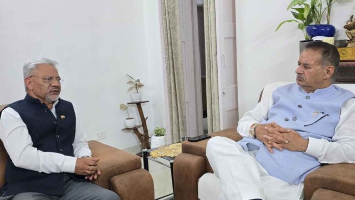 पूर्व सैनिक एवं उनके परिजनों की भलाई सरकार की प्राथमिकता : गणेश जोशी पूर्व सैनिक एवं उनके परिजनों की भलाई सरकार की प्राथमिकता : गणेश जोशी