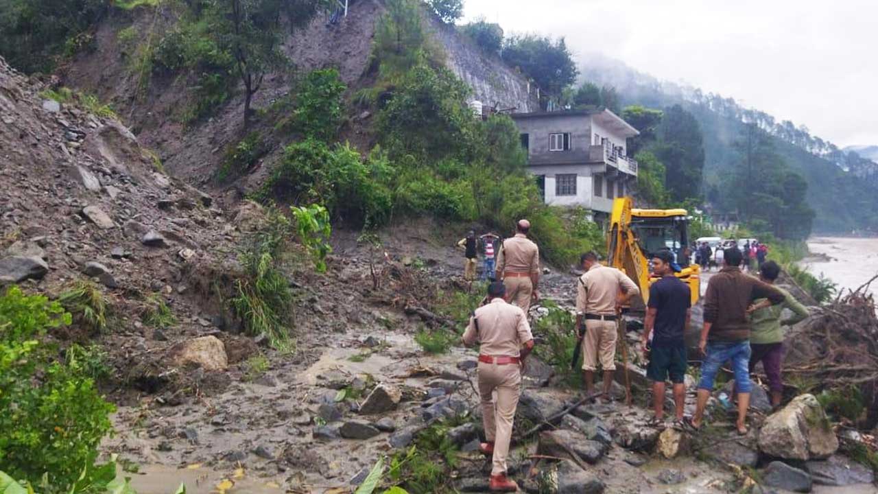 Now disaster in Tharali of Chamoli