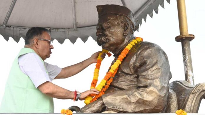 पंडित गोविंद बल्लभ पंत का योगदान अविस्मरणीय : गणेश जोशी पंडित गोविंद बल्लभ पंत का योगदान अविस्मरणीय : गणेश जोशी