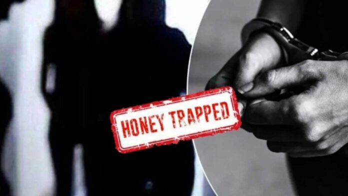 भारत में नैतिकता, नैतिक सिद्धांत और ब्लैकमेलिंग