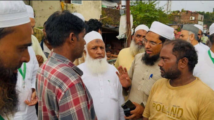 आपदा में इंसानियत की मिसाल बनी जमीअत, बढ़ाया मदद का हाथ आपदा में इंसानियत की मिसाल बनी जमीअत, बढ़ाया मदद का हाथ