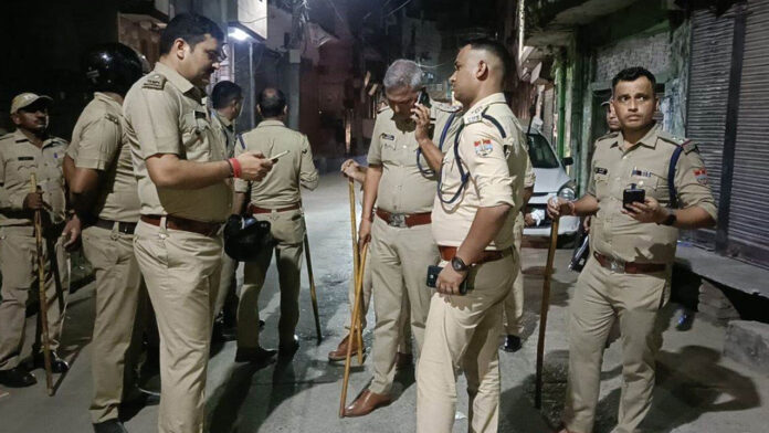 काशीपुरः 20 हजार लोग घरों में बंदी