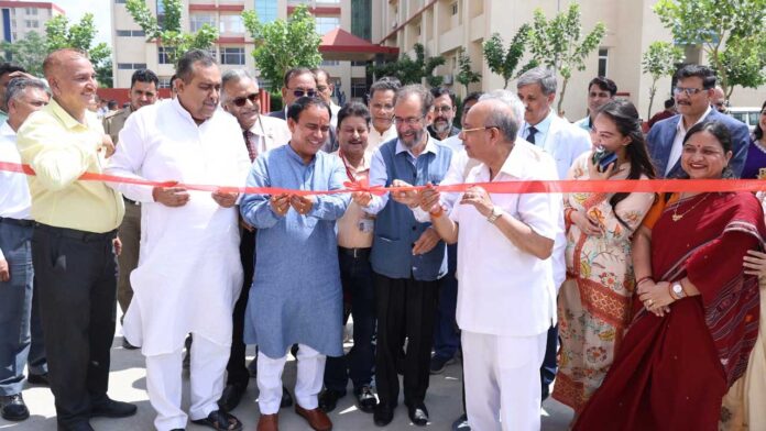 छात्रों का चरित्र निर्माण ही शिक्षा का मूल उद्देश्य : डॉ. अतुल कृष्ण