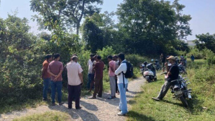 बोरे में बंद मिला युवती का शव, हत्या की आशंका