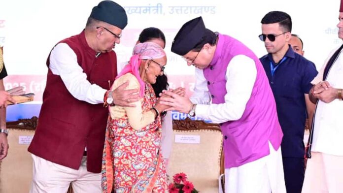 सैन्य धाम अमर आत्माओं का प्रतीक, आने वाली पीढ़ियों को करेगा प्रेरित : सीएम धामी सैन्य धाम अमर आत्माओं का प्रतीक, आने वाली पीढ़ियों को करेगा प्रेरित : सीएम धामी