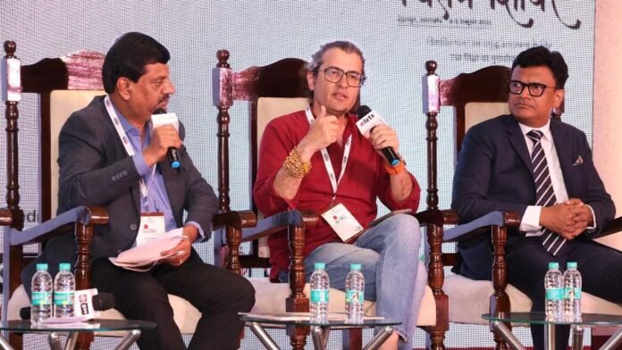 सरकार व यूपीईएस ने आयोजित किया ‘शिक्षा संवाद’