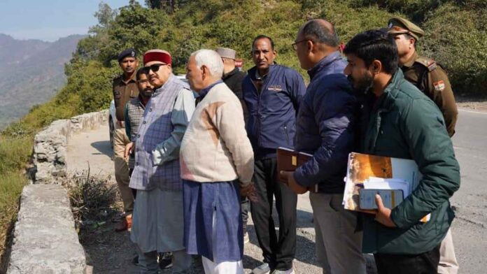 महाराज के किया निर्माणाधीन सतपुली झील का निरीक्षण महाराज के किया निर्माणाधीन सतपुली झील का निरीक्षण