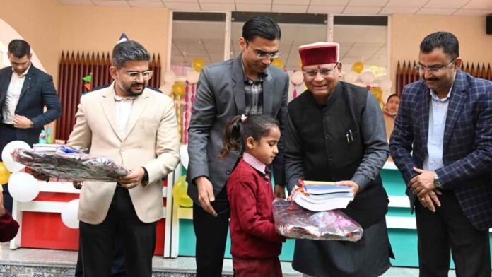 अब तक 267 बच्चों को बालश्रम से मुक्त कर दिया नया जीवन अब तक 267 बच्चों को बालश्रम से मुक्त कर दिया नया जीवन