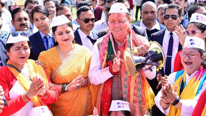 मुख्यमंत्री आवास में पारंपरिक उल्लास के साथ आयोजित हुआ होली मिलन समारोह