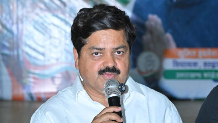 जिला योजना समितियों का चुनाव कराने से बच रही सरकार : कांग्रेस जिला योजना समितियों का चुनाव कराने से बच रही सरकार : कांग्रेस