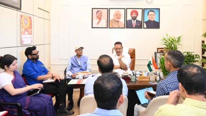 रूफ टॉप गार्डनिंग को बढ़ावा देने के लिए अन्य राज्यों के सफल मॉडलों का अध्ययन किया जाए : गणेश जोशी