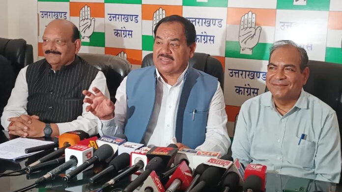 सिडकुल उद्योगों में श्रमिकों का हो रहा शोषण : डॉ. हरक सिडकुल उद्योगों में श्रमिकों का हो रहा शोषण : डॉ. हरक