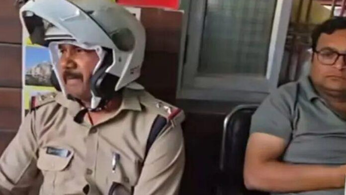 रिश्वत लेने के आरोप में आरटीओ दारोगा सस्पेंड