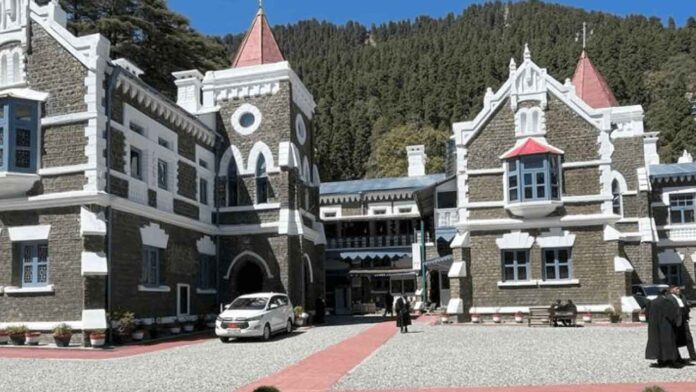 सचिव अल्पसंख्यक को हाईकोर्ट से अवमानना नोटिस जारी