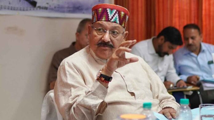 महाराज के प्रयासों से 12341 लाख की स्यूंसी झील की टेंडरिंग प्रक्रिया शुरू महाराज के प्रयासों से 12341 लाख की स्यूंसी झील की टेंडरिंग प्रक्रिया शुरू