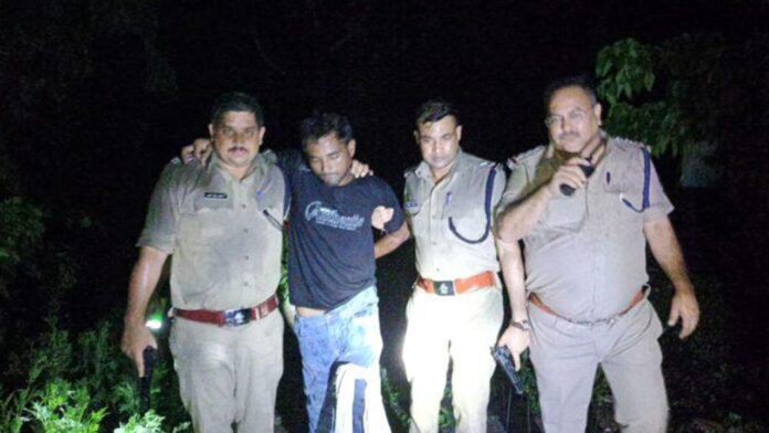 पुलिस मुठभेड़ में एक बदमाश घायल, दूसरा फरार