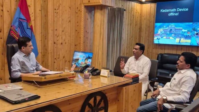 लाउडस्पीकर हटाने के मुद्दे पर डीजीपी से मिले कांग्रेसी