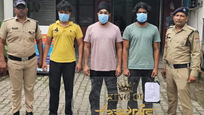 किंग ऑफ उत्तराखंड जग्गा समेत तीन गिरफ्तार, एक फरार किंग ऑफ उत्तराखंड जग्गा समेत तीन गिरफ्तार, एक फरार